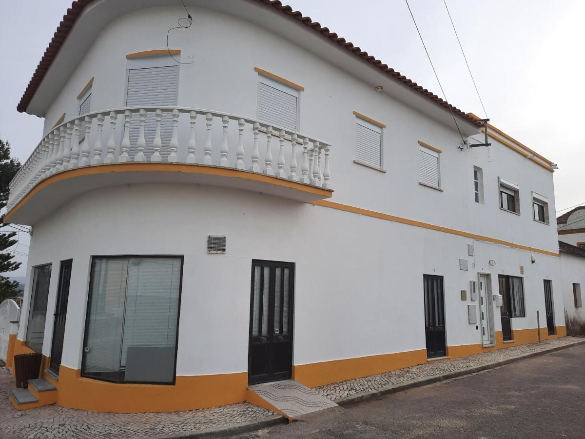 Casa Do Ninho - Entre O Campo E A Praia Cadaval Buitenkant foto